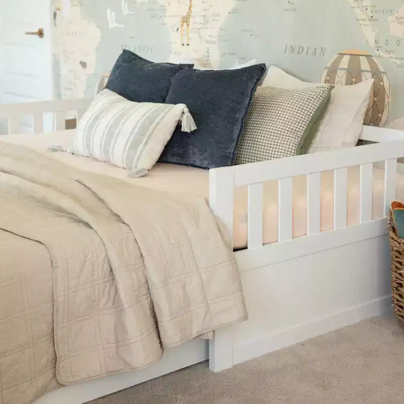 Elizabeth Twin to King Bed w/ Storage Drawers